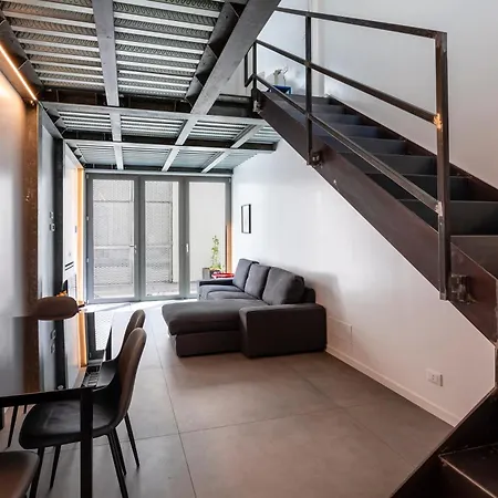 Loft 15 *